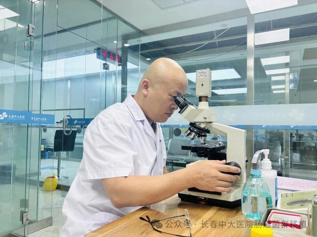吐鲁番地区|高朋磊医师：左手男科临床，右手肠道菌群移植深入研究